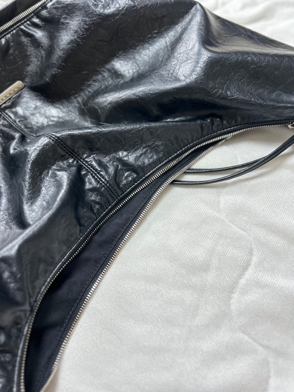 트리밍버드 Zipper Finishing Leather Hobo Bag 상품이미지6