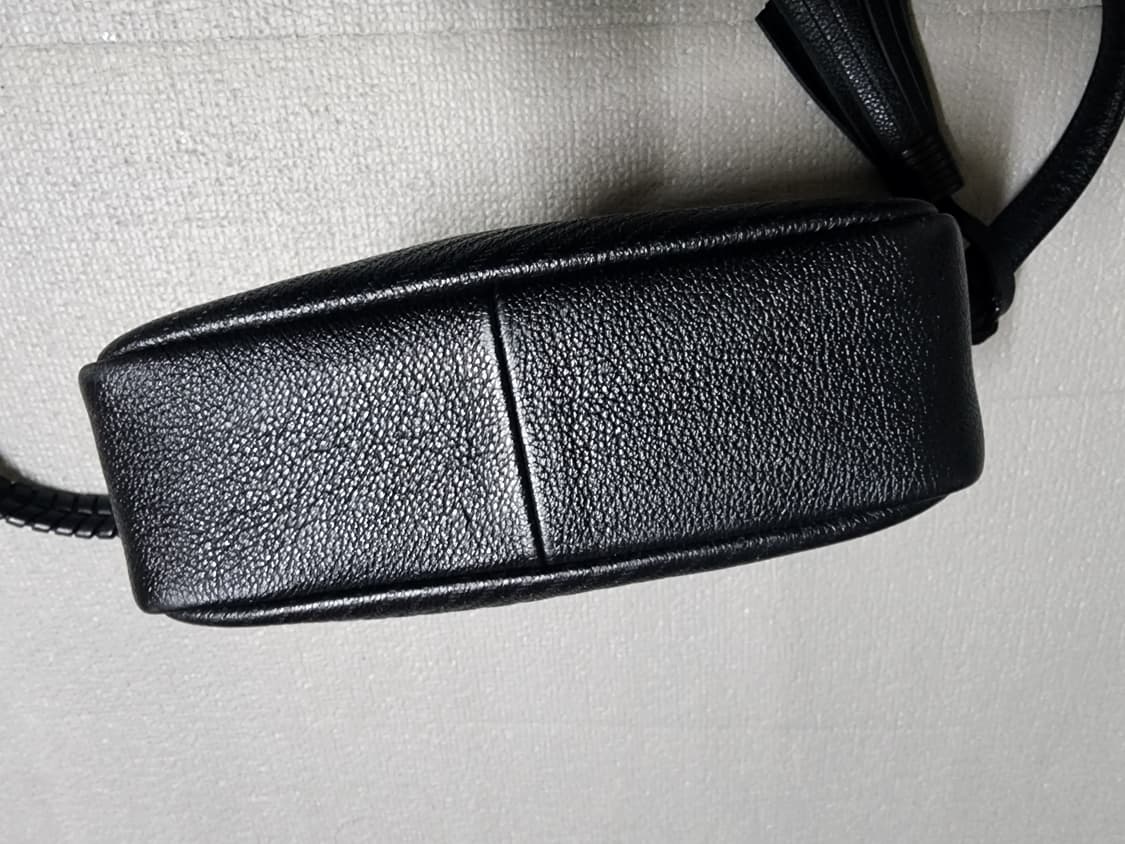 닥스 블랙 하우스체크 경판 가죽 크로스백 상품이미지8