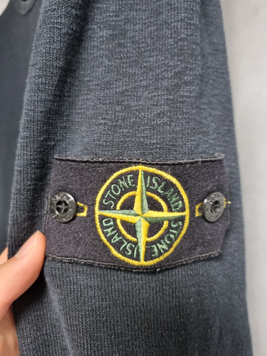 [최종가격] 스톤아일랜드 네이비 블랙 니트 상품이미지2