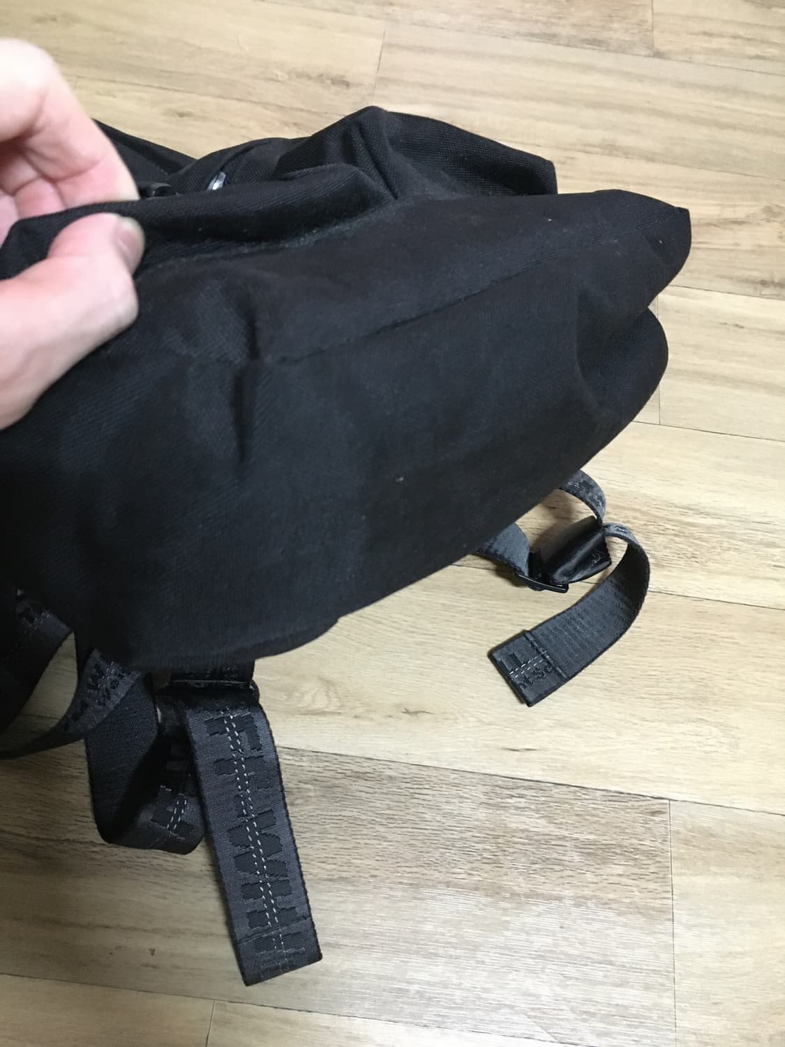 오프화이트 백팩  상품이미지5