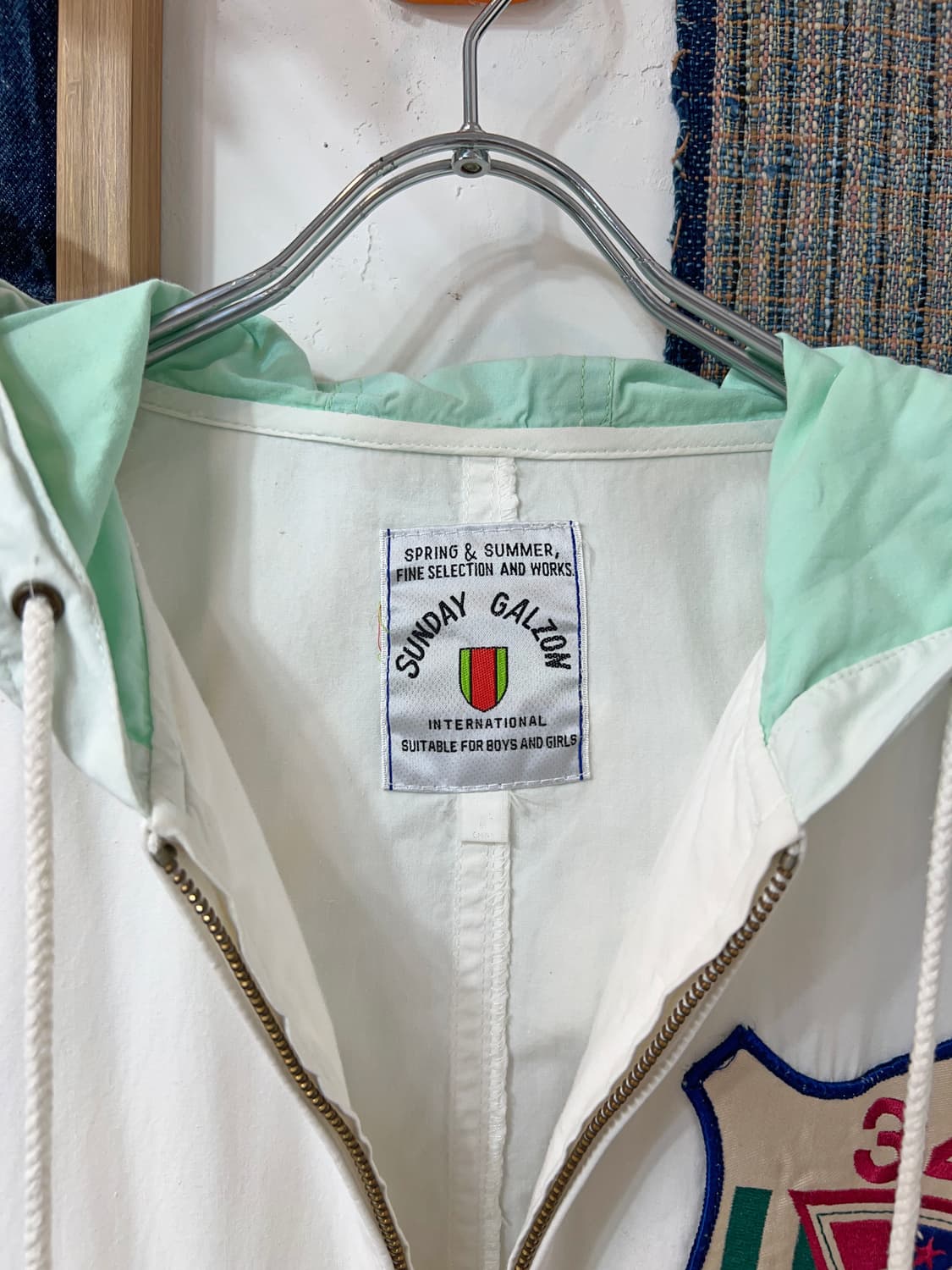 SUNDAY GALZON  Hooded Zip-Up 상품이미지4