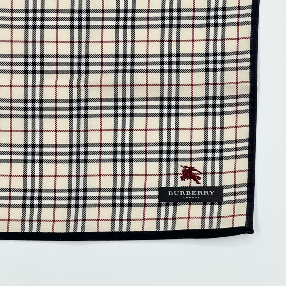 (새상품) burberry/ 버버리 쁘띠스카프 손수건 상품이미지3