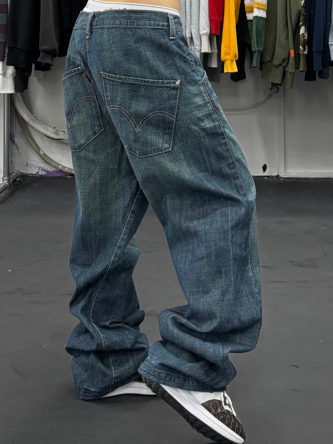 리바이스 엔지니어드 데님팬츠 상품이미지1