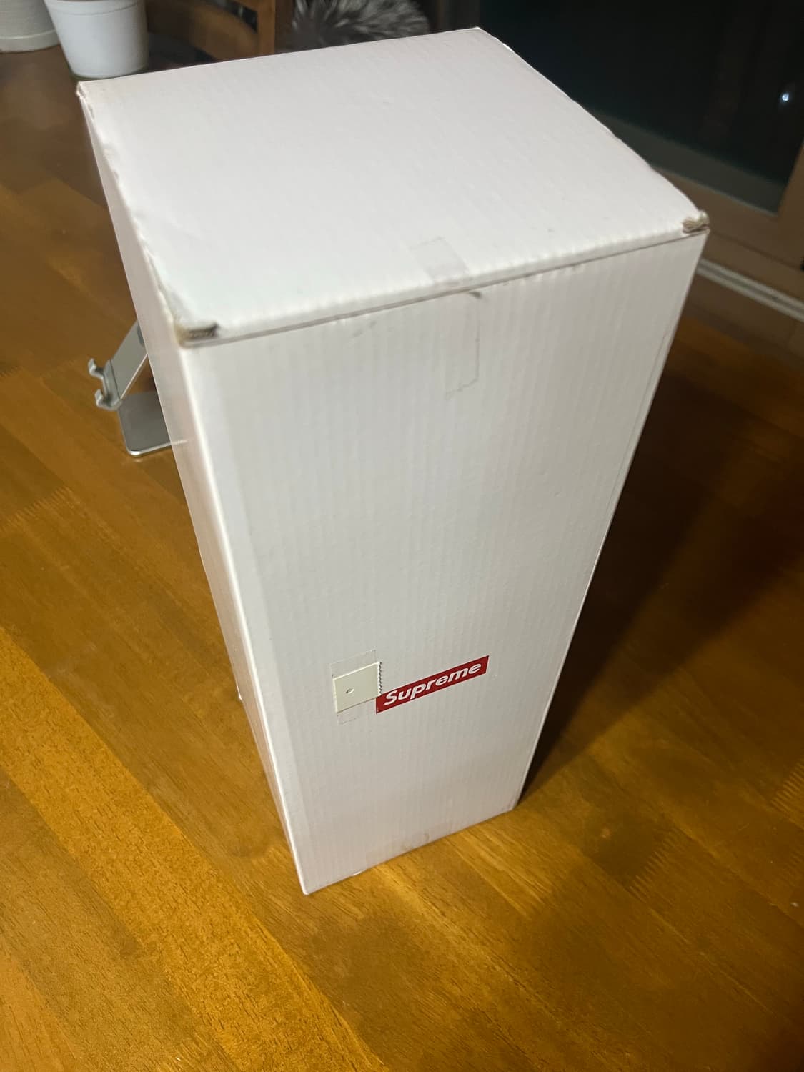 슈프림 박스 로고 램프 상품이미지2