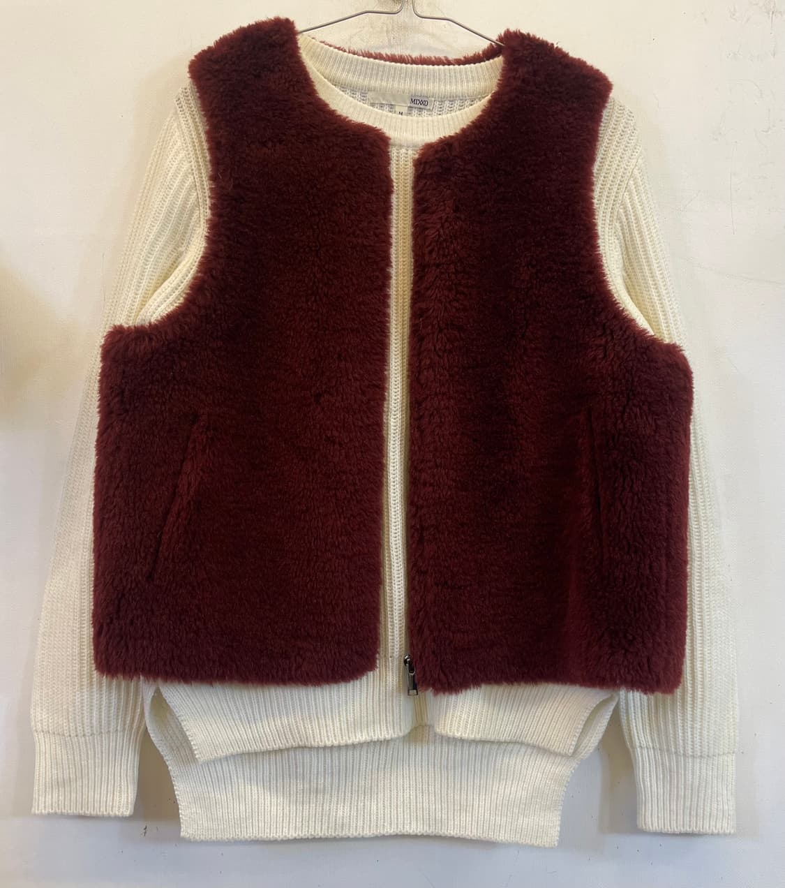 LIOBELL 버건디 양모조끼 베스트 털조끼 양모울100% 상품이미지4