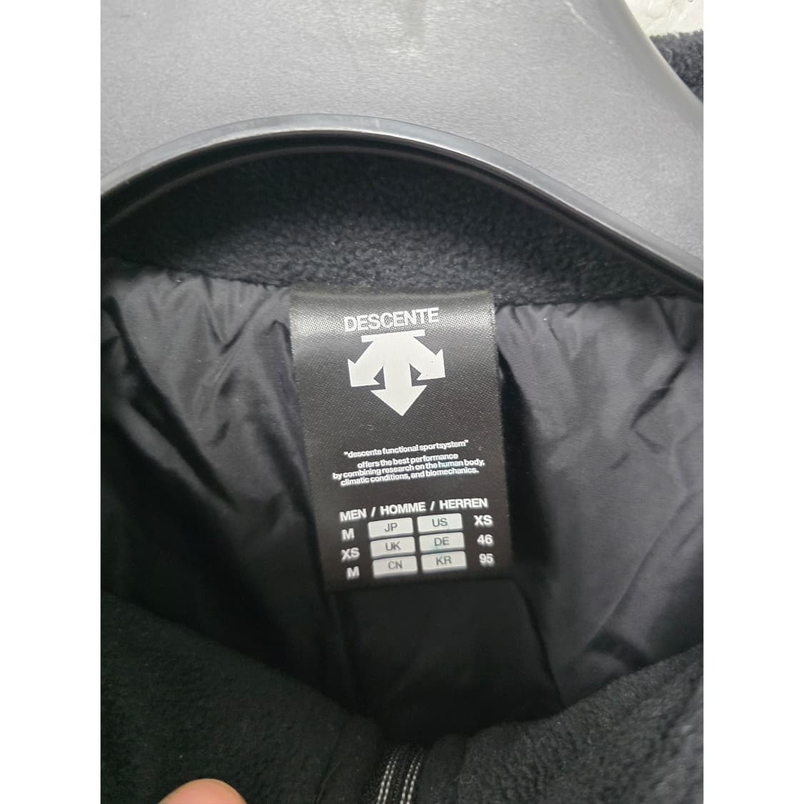 택포) 데상트 LG트윈스 후리스 플리스 M(95) 상품이미지2