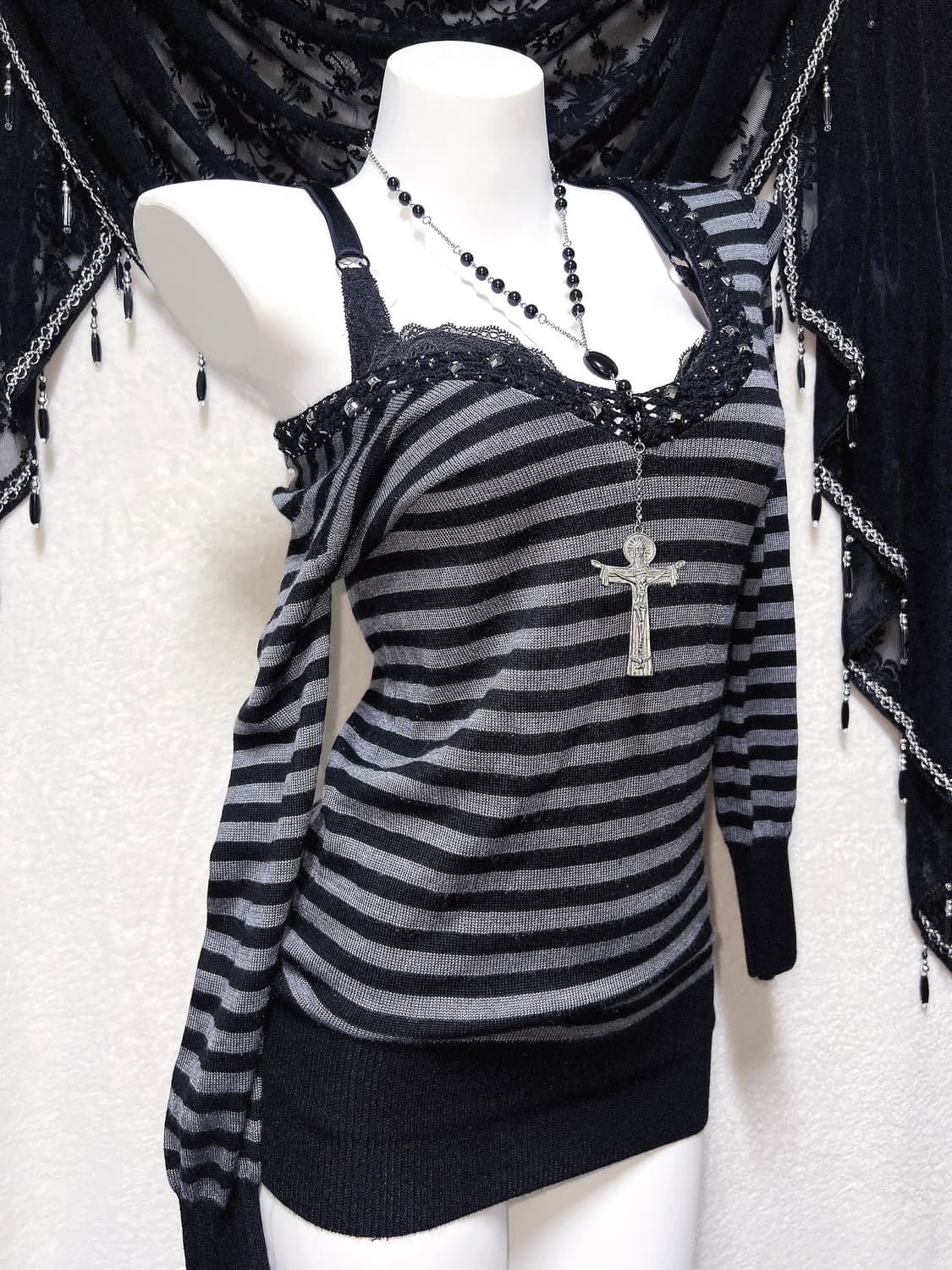 오네갸루 고스펑크 브이넥 스트라이프 비즈 니트 오프숄더 미니원피스 섹시 상품이미지7