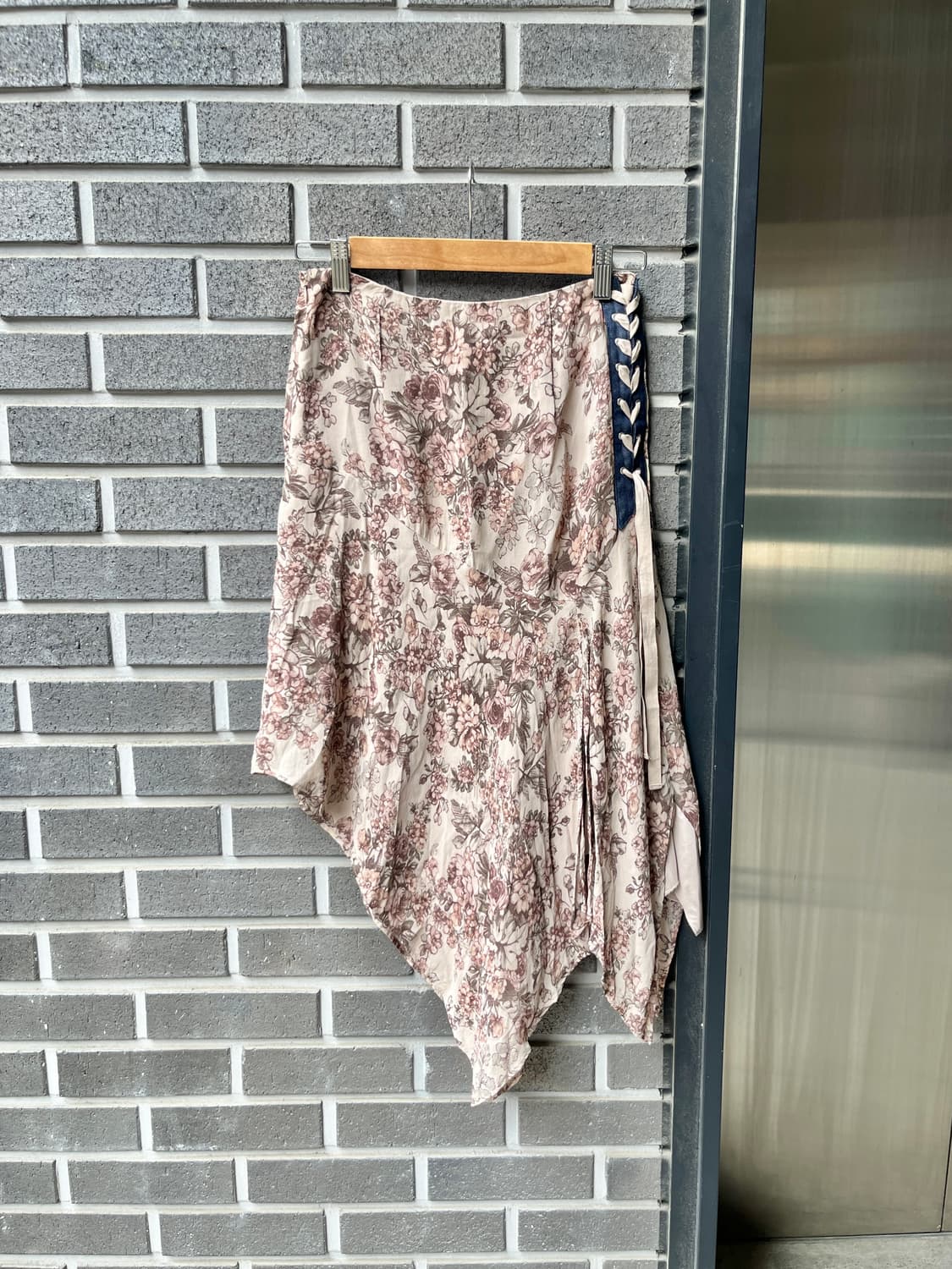 Scot Club 플로럴 아일렛 스커트 핑크 상품이미지1