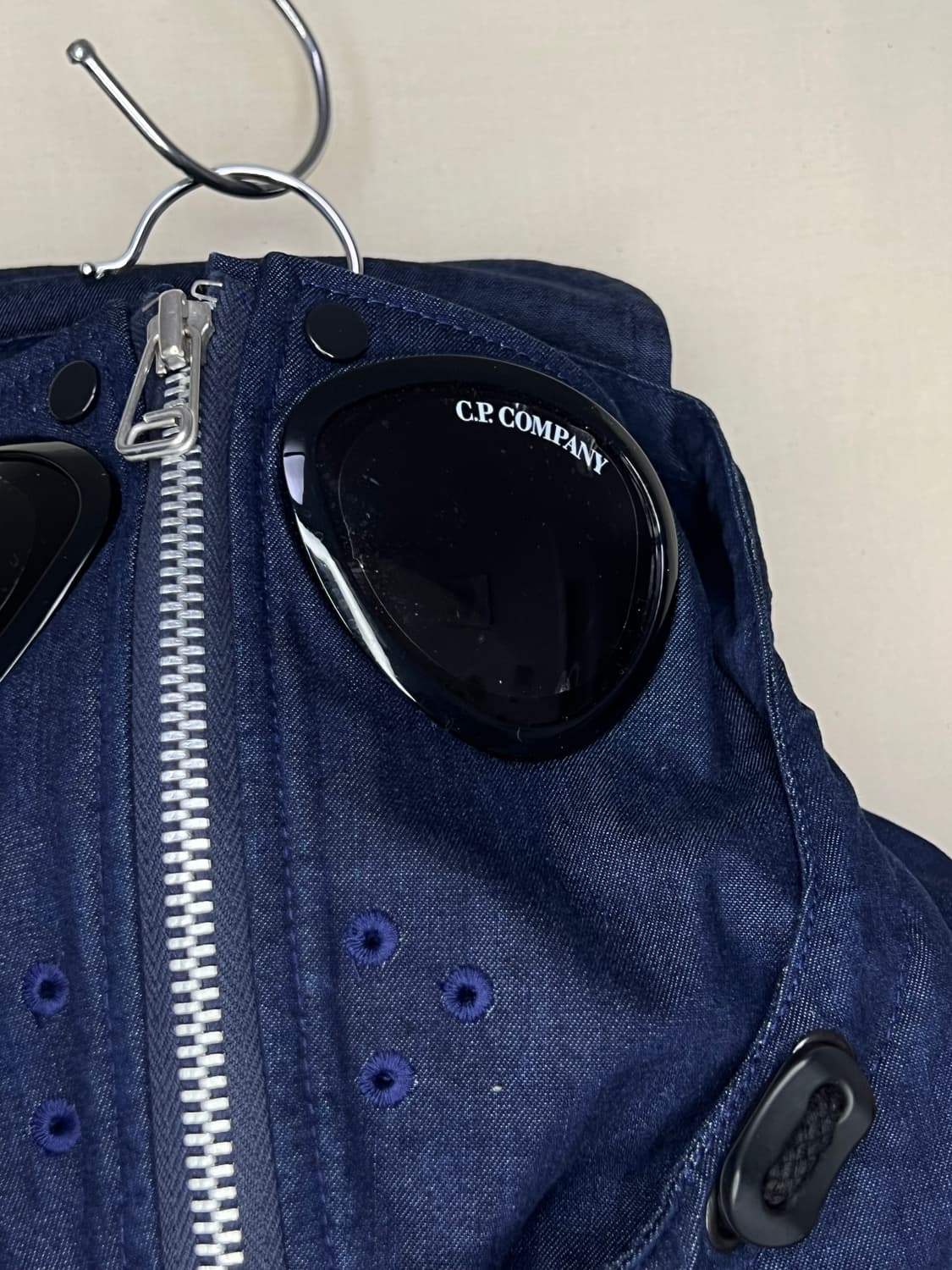 준야와타나베 x CP컴퍼니 데님 라미네이트 피쉬테일 상품이미지4