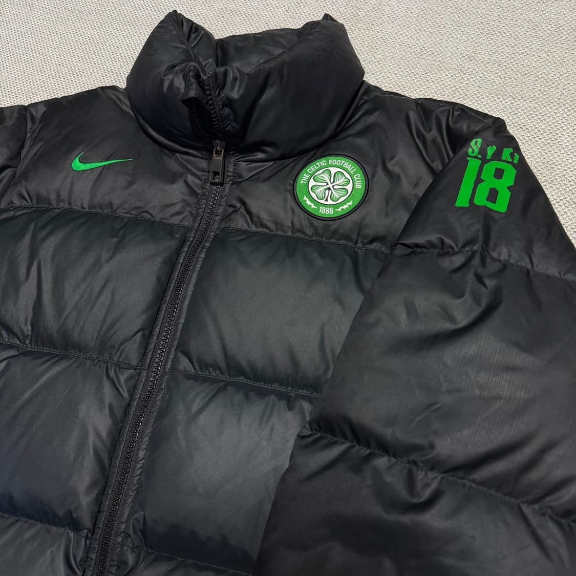 나이키 셀틱FC 기성용 패딩 상품이미지2