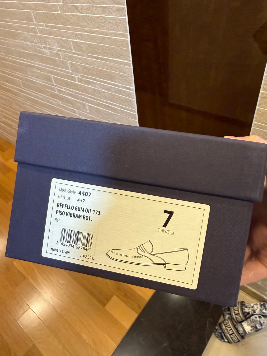 버윅 4407 uk7 스웨이드 페니 로퍼 슈즈 상품이미지8