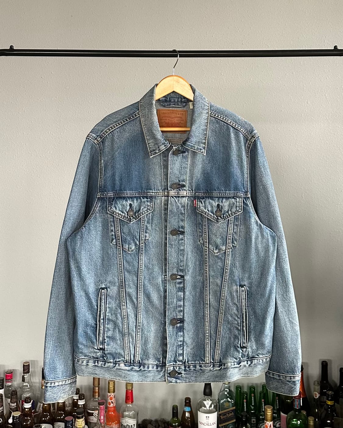 [L]리바이스 x 버질 아블로 빅E 프리미엄 트러커 데님 자켓 상품이미지1