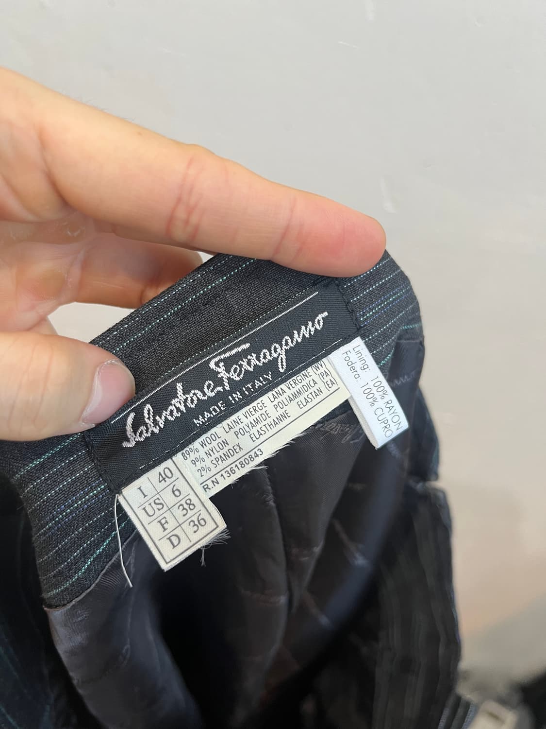 페레가모 울 스커트 치마 Made in ITALY 상품이미지6