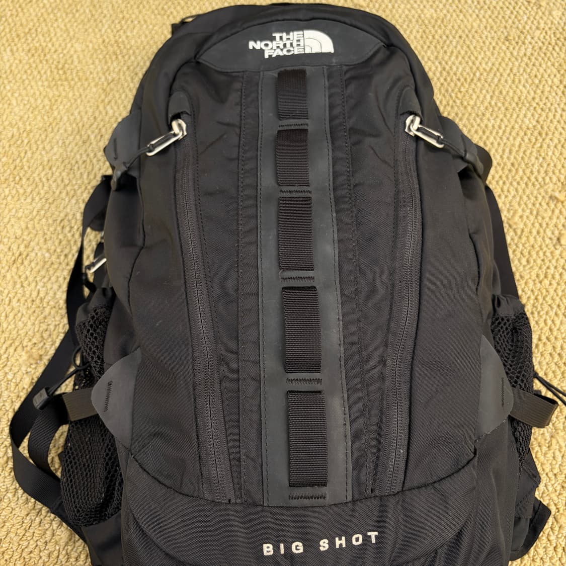 노스페이스 빅샷 블랙 백팩 30L 상품이미지3