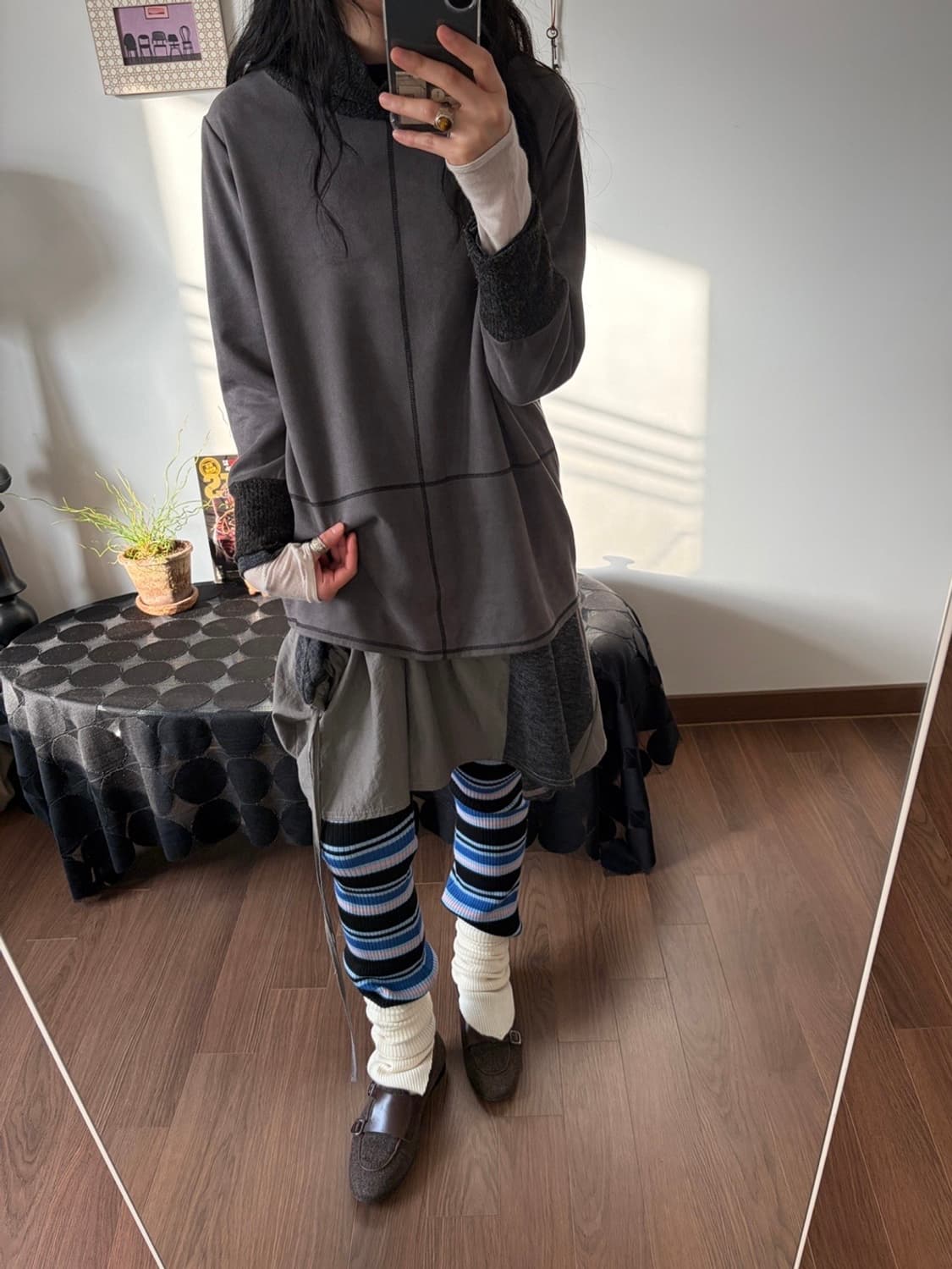 wide turtleneck suede top 상품이미지5