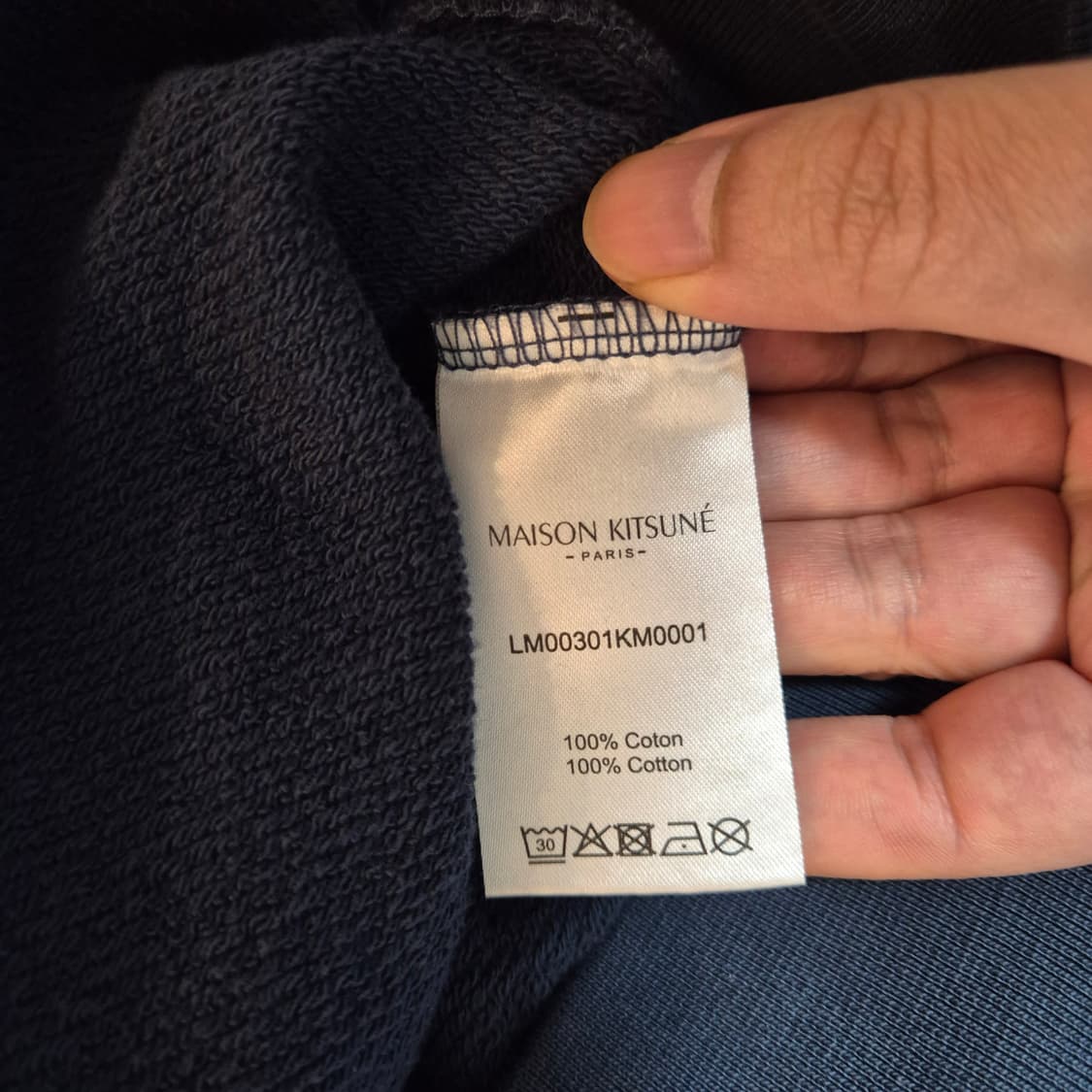 메종 키츠네 맨투맨 네이비 M 정품 / 컨디션 좋음 상품이미지5