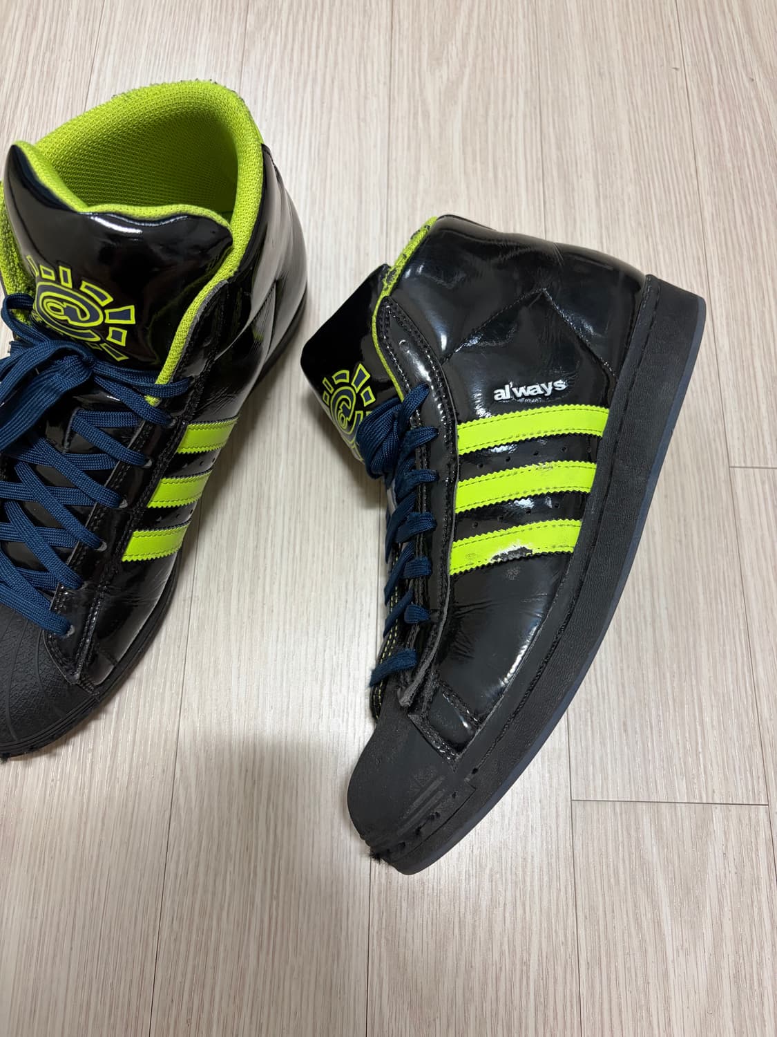 Always x adidas 슈퍼스타 프로모델 상품이미지5