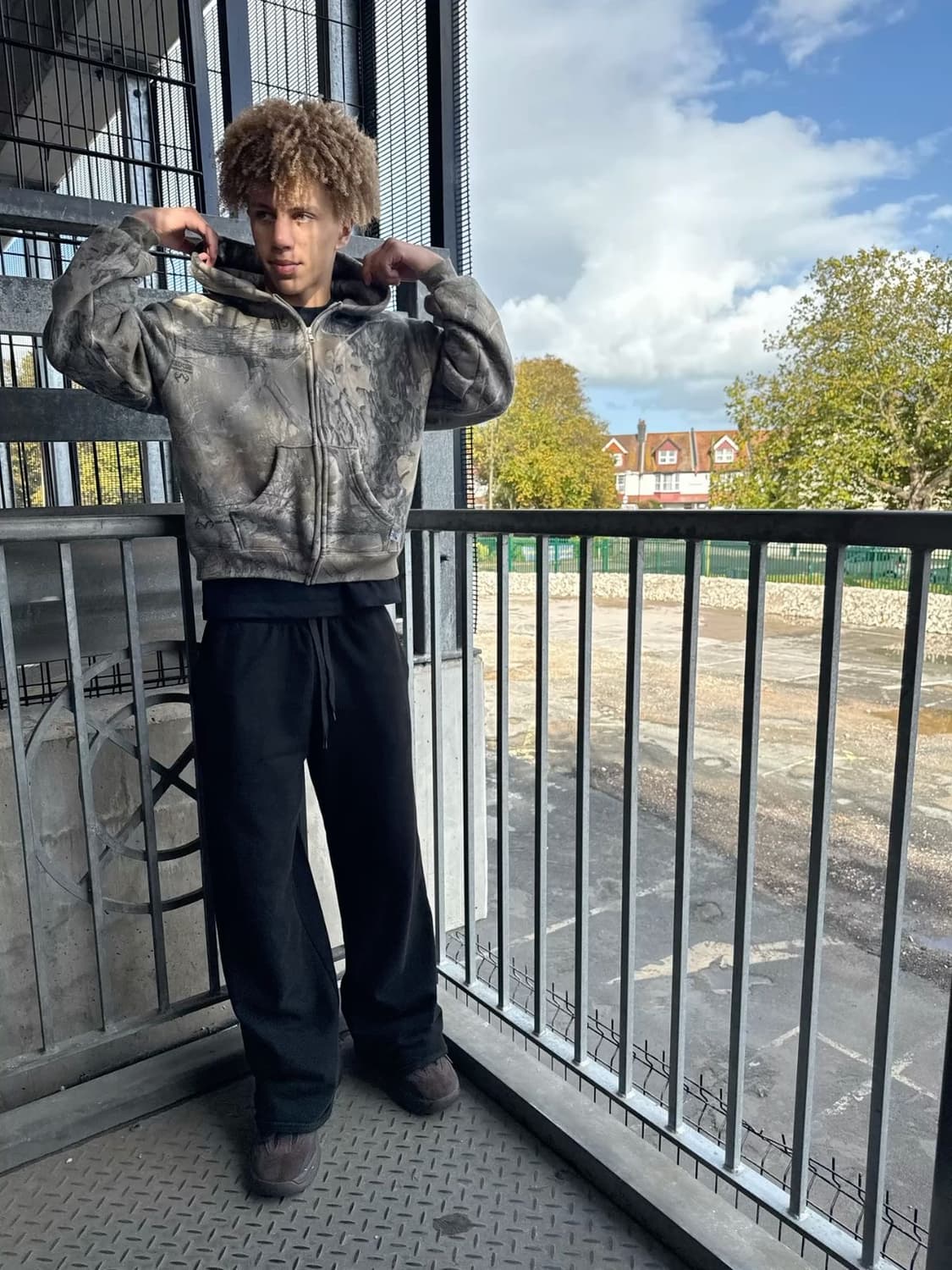 🇺🇸 아킴보 리얼트리 후드집업 상품이미지1