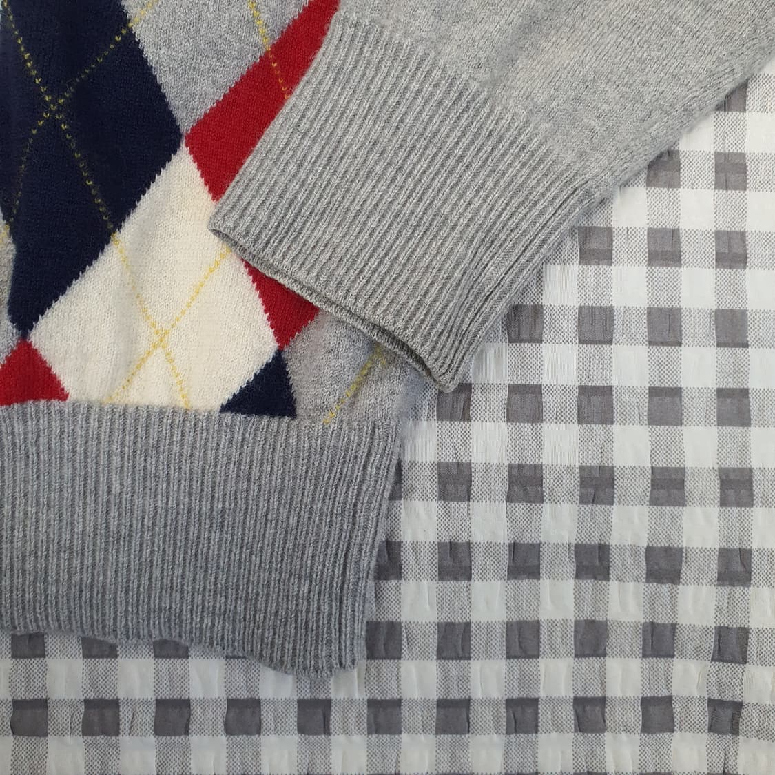 헤지스 울100 브이넥 니트 남자95 상품이미지4