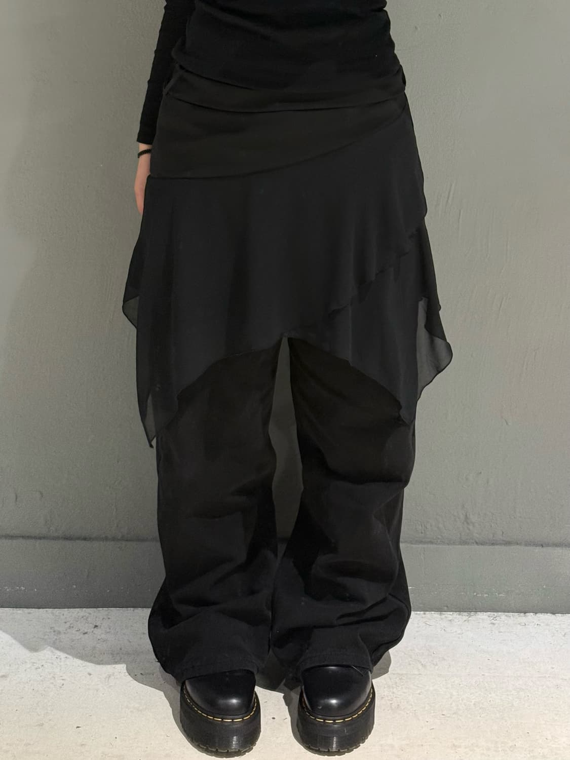 diagonal cutting detail skirt 상품이미지1