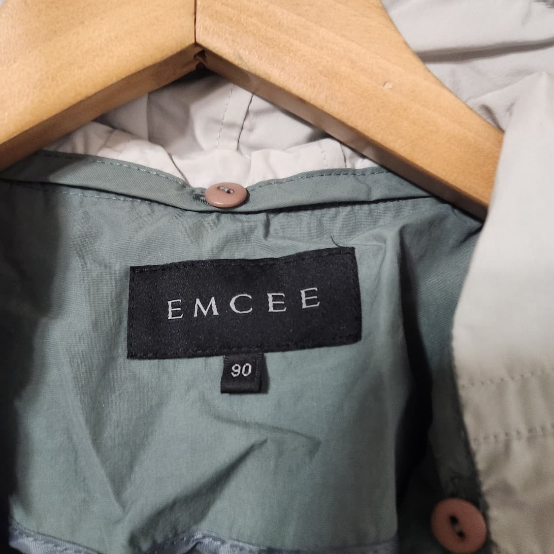 J378 [90] EMCEE 엠씨 여성 바람막이
 상품이미지2