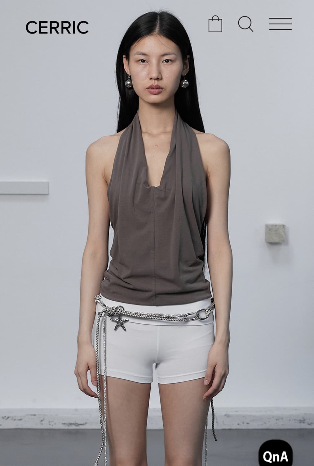 DRAPE HALTER NECK SLEEVELESS / BROWN 상품이미지1