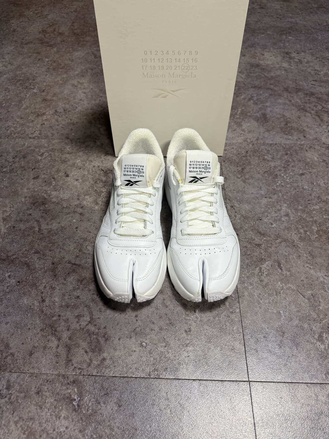 리복 마르지엘라 타비 260 상품이미지2