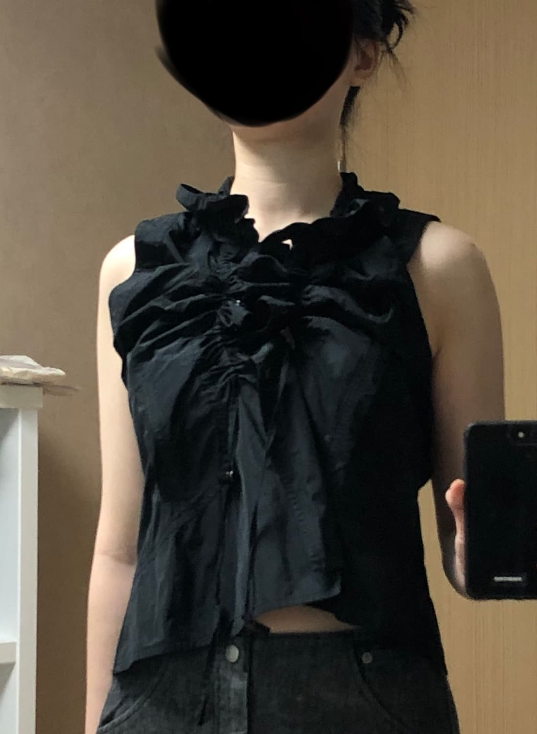 나일론 셔링 러플 버튼 베스트 조끼 슬리브리스 프릴 나시 상품이미지1