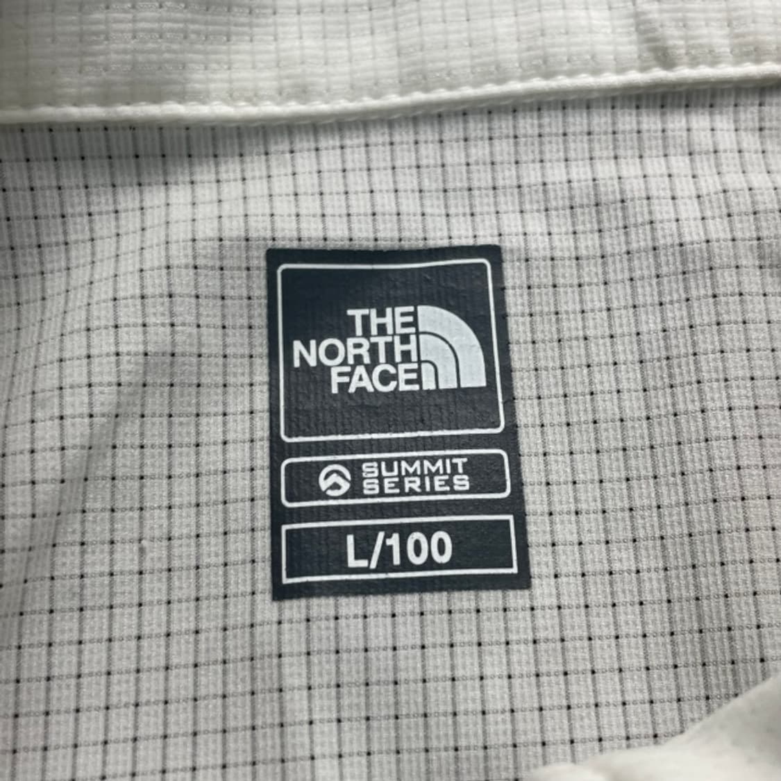 100 노스페이스 반집업  상품이미지3
