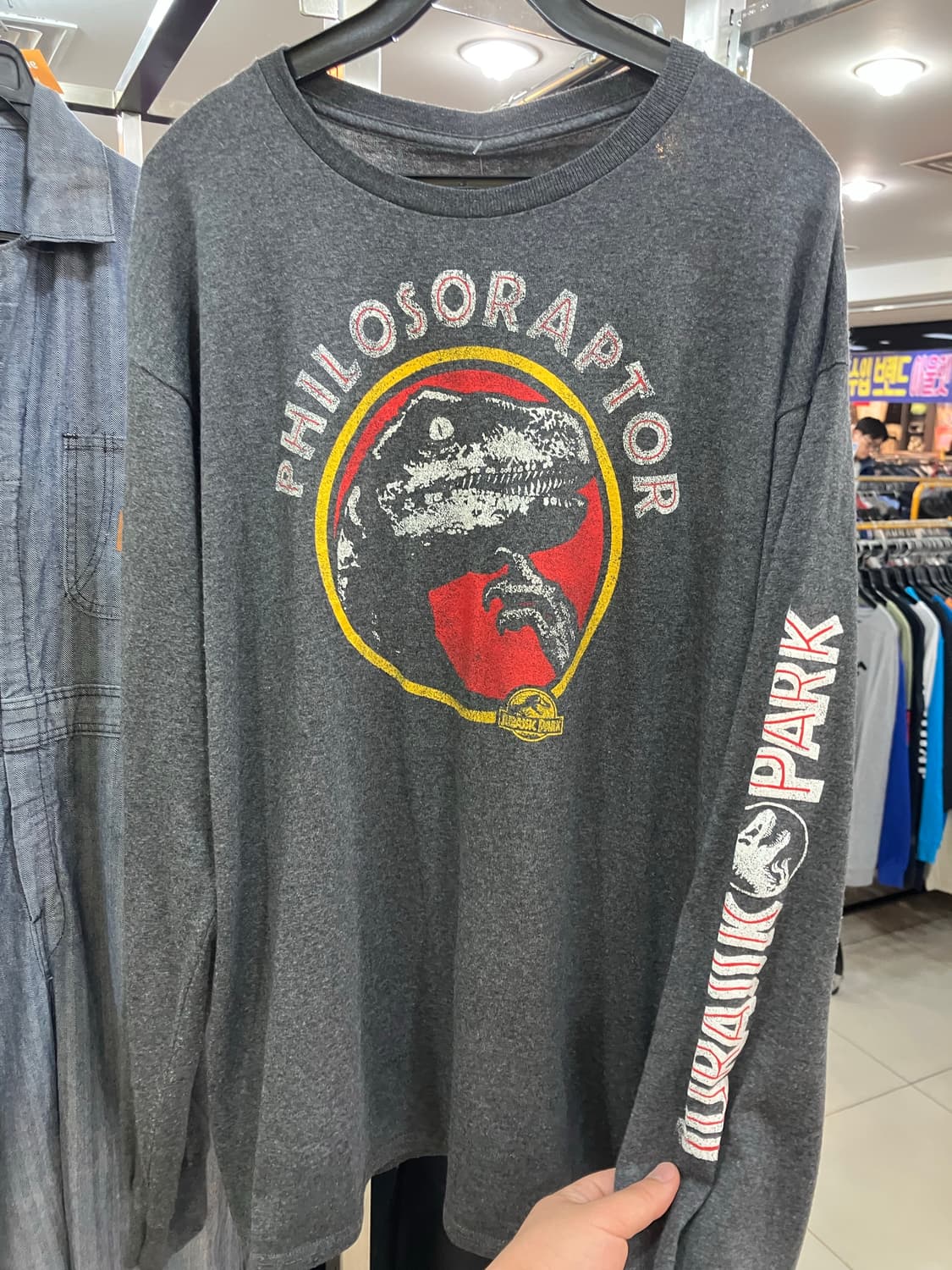 Jurassic world 쥬라기공원 긴필티셔츠 미국 L 상품이미지1