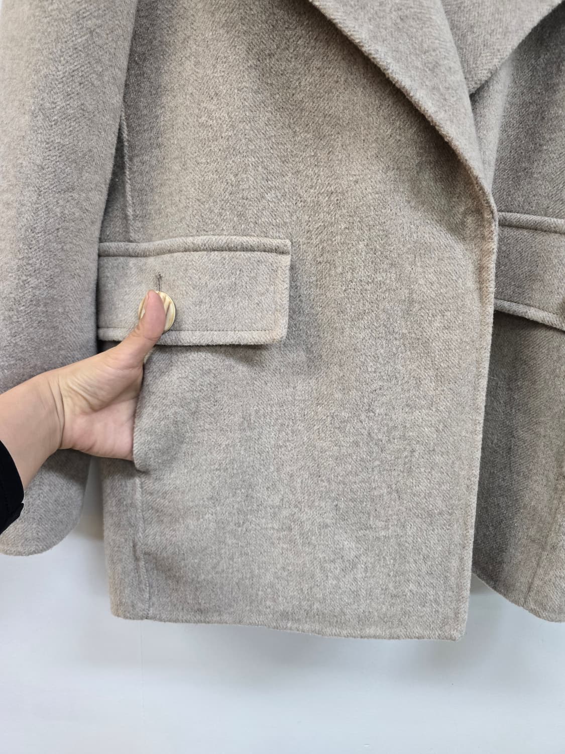 레니본 빅카라 아방핏 캐시미어 블랜딩 헤링본 코트 상품이미지5