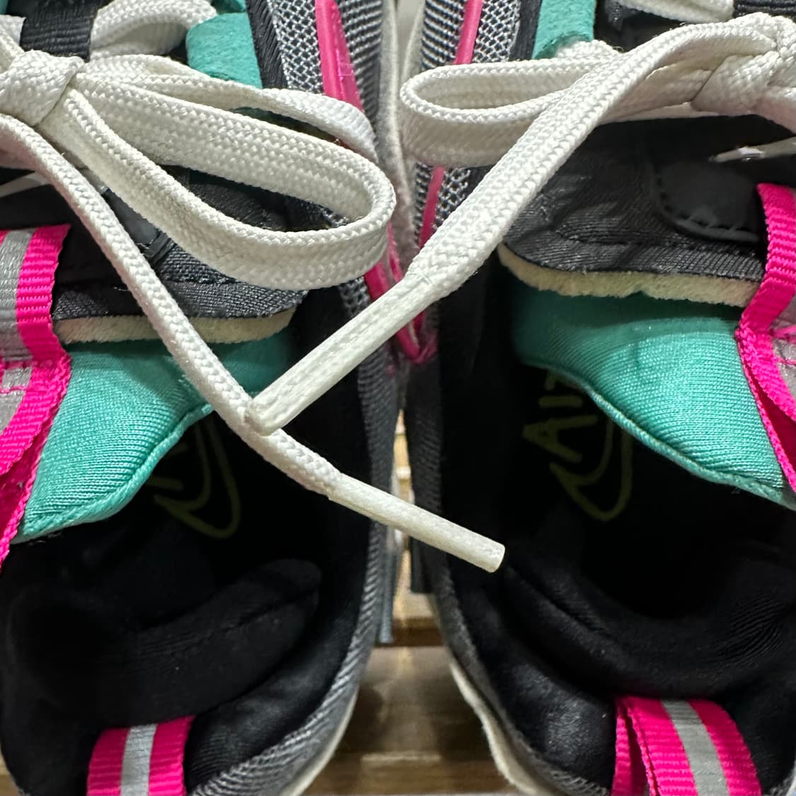 230) 나이키 운동화 여성 여자 신발 에어맥스 퓨리오사 상품이미지9