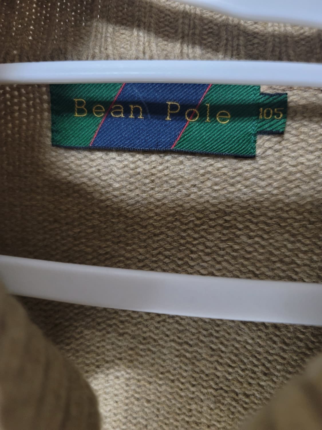 빈폴 100퍼 모 가디건 105사이즈 상태굿

 상품이미지6