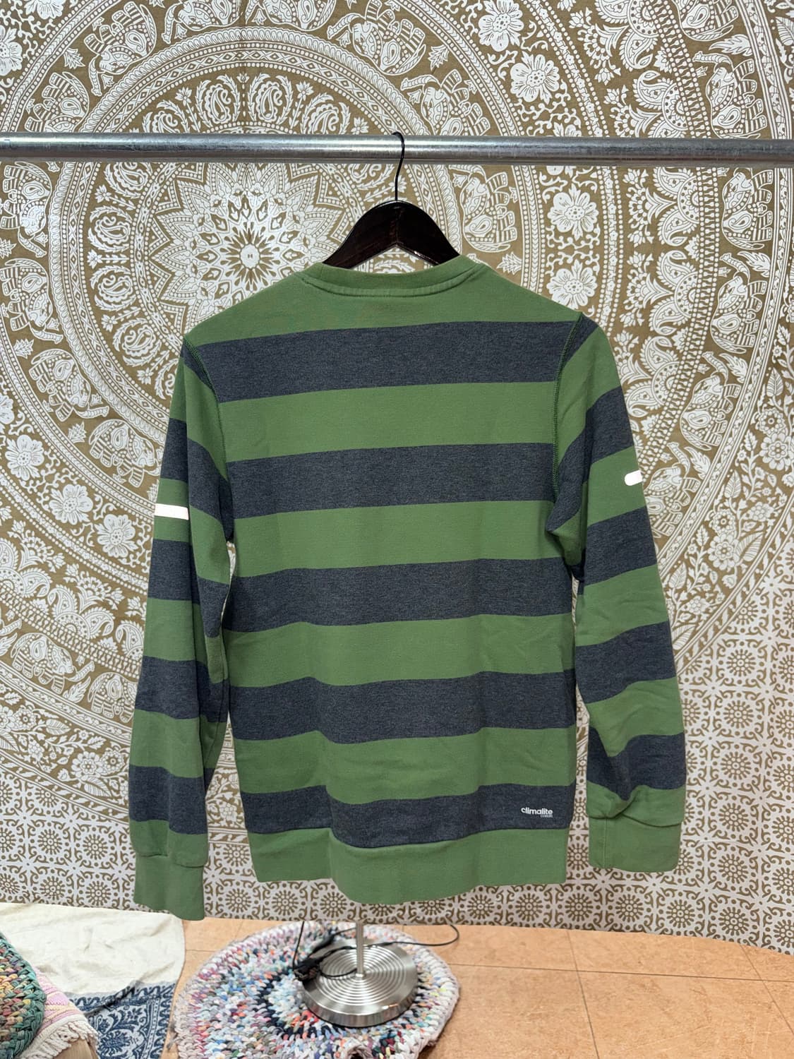 아디다스 스트라이프 맨투맨  상품이미지5