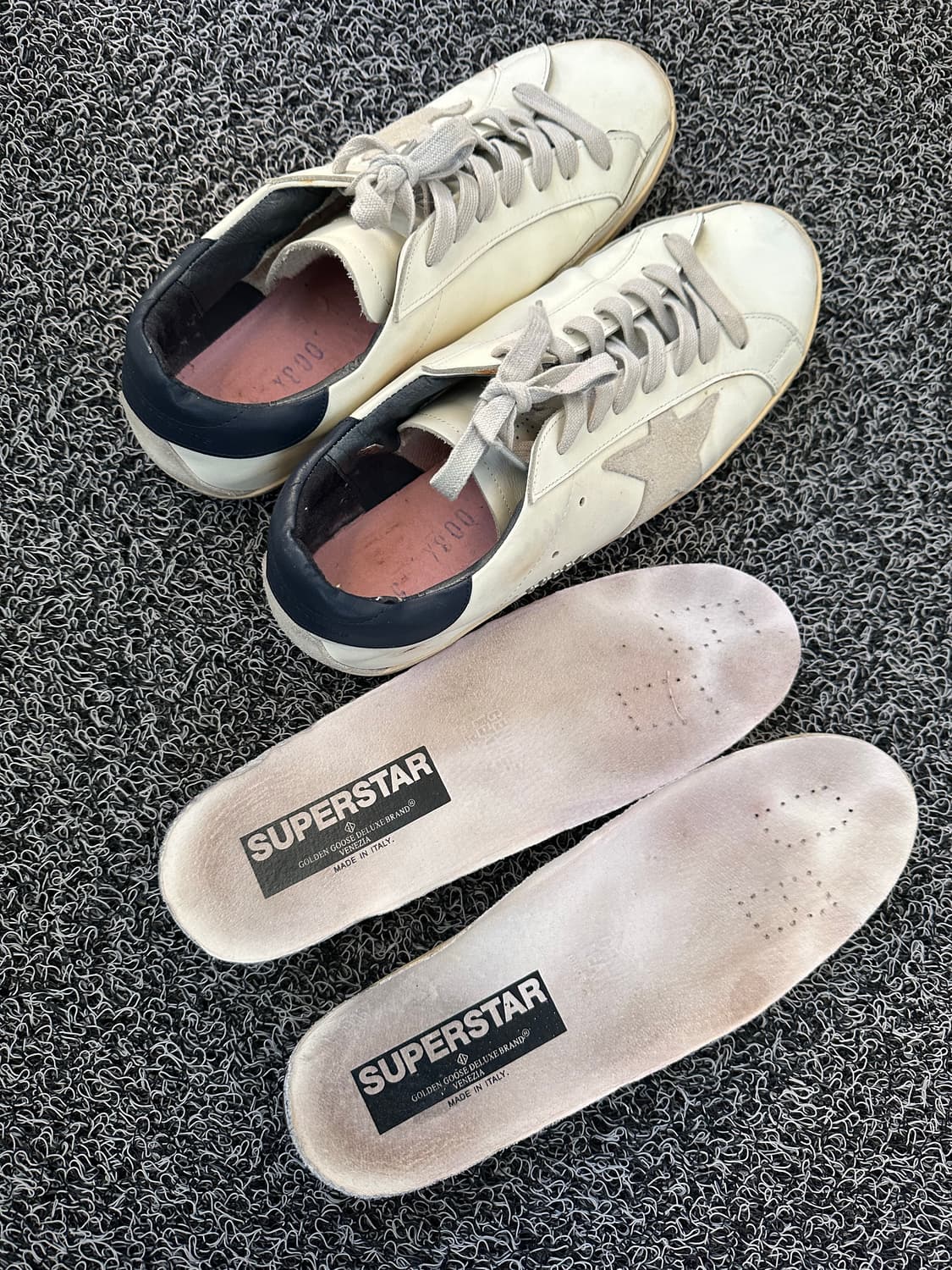 골든구스 슈퍼스타 스니커즈 상품이미지5