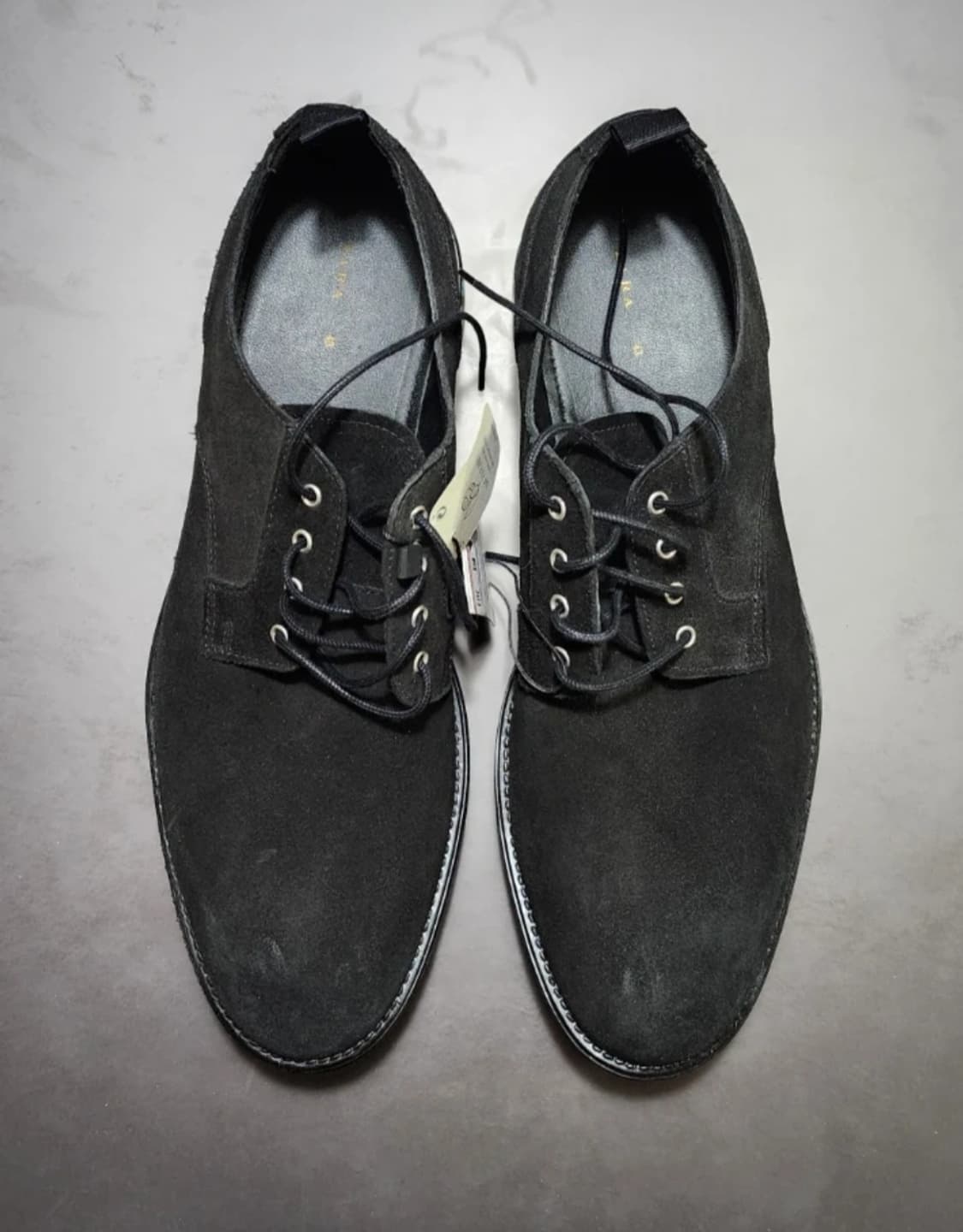 (새상품)자라 남성 스웨이드 슈즈 EU 43 (국내 275)

 상품이미지1