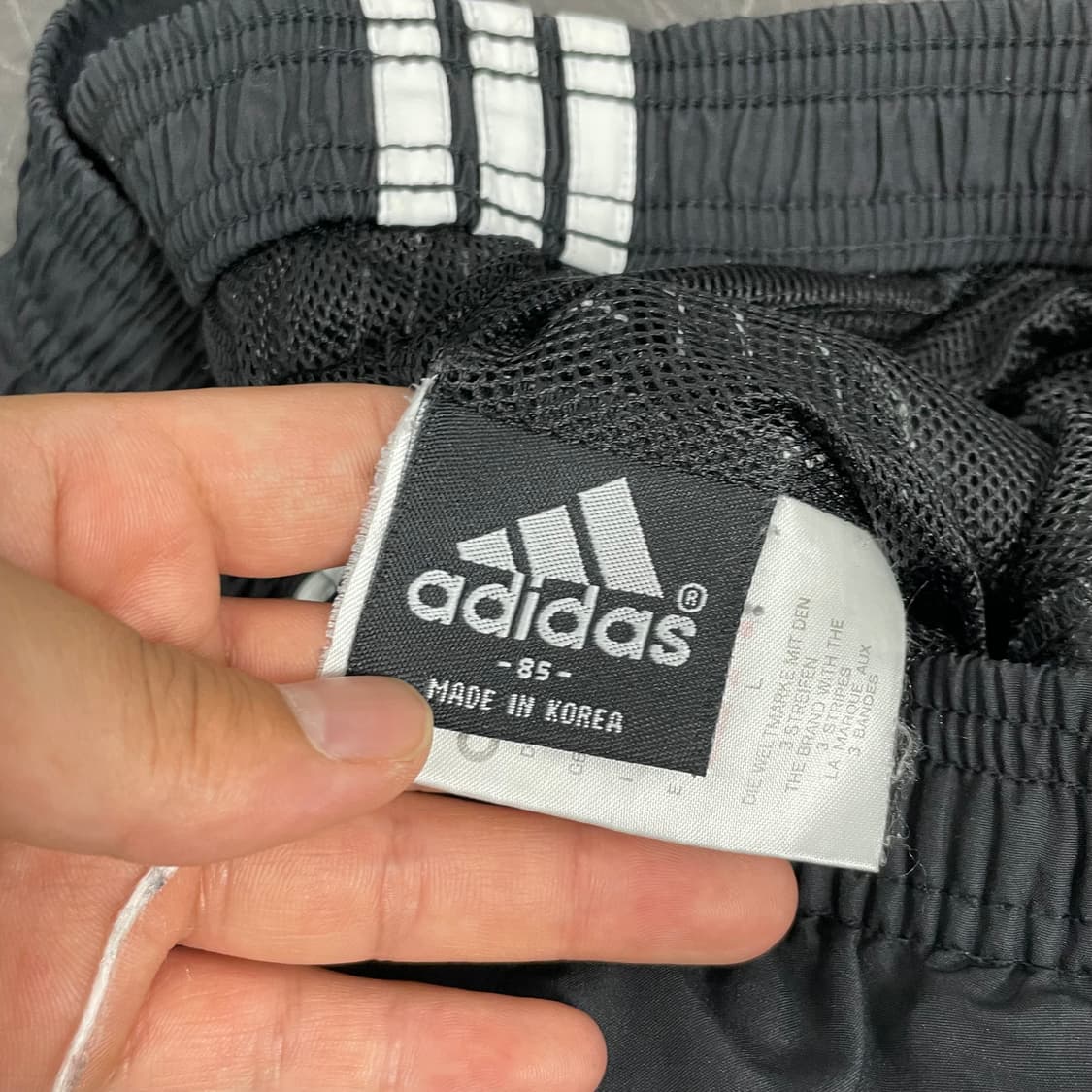 아디다스 블랙 삼선 오버와이드 트랙팬츠 상품이미지5