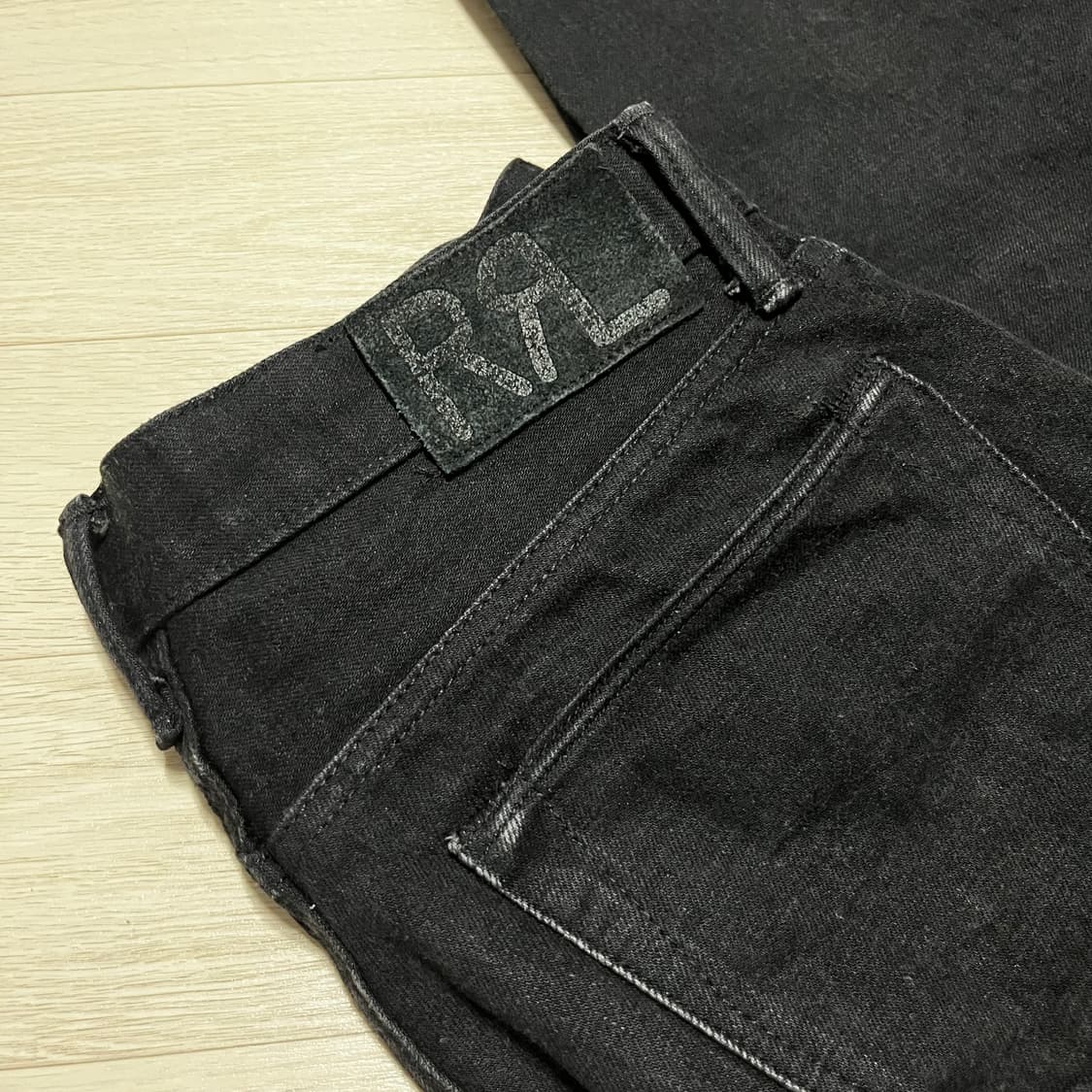 RRL 슬림핏 블랙 셀비지진 30x30 상품이미지1