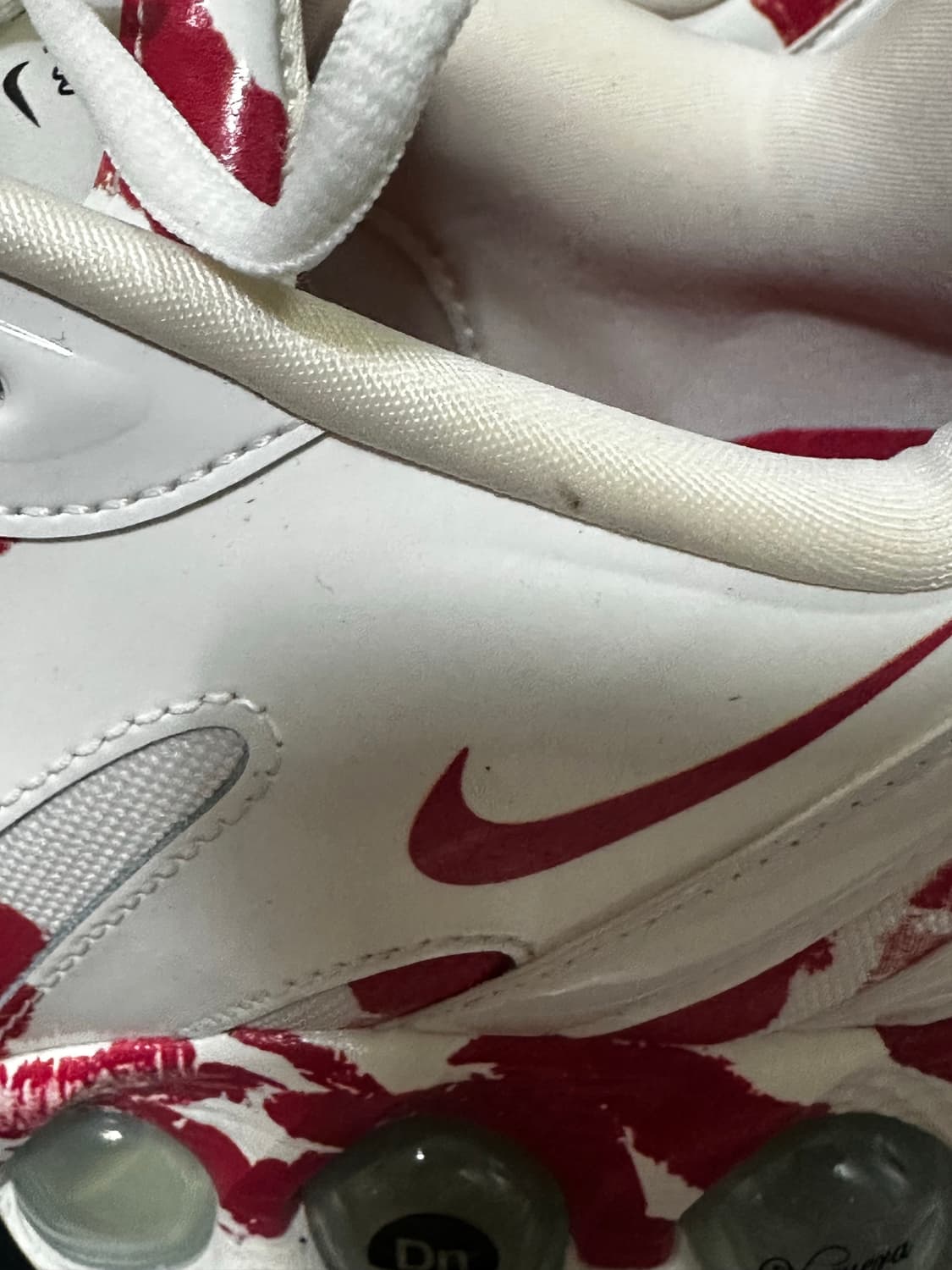 나이키 바퀘라 에어맥스 DN8 레드 키스 상품이미지2