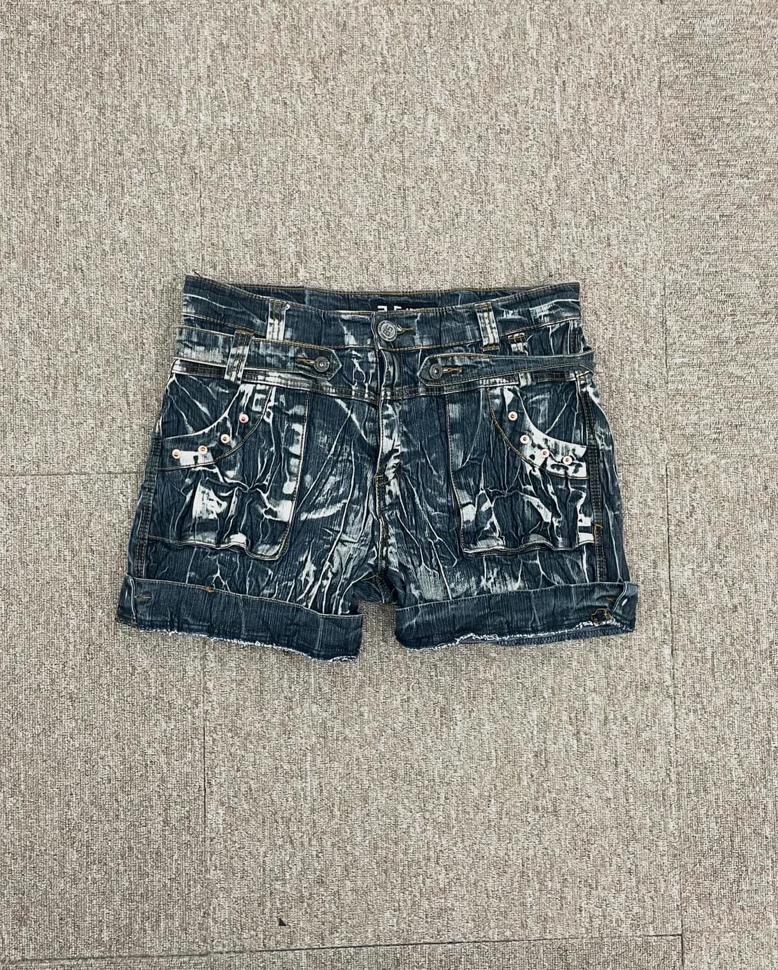 denim washing stud detail short pants 상품이미지1