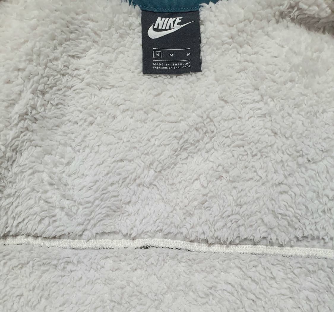 (새상품) 나이키 여자 뽀글이 후리스 자켓 free 상품이미지3