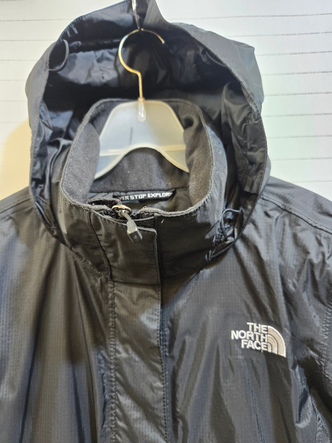 노스페이스 블랙 바람막이 후드 자켓 하이밴트  상품이미지2