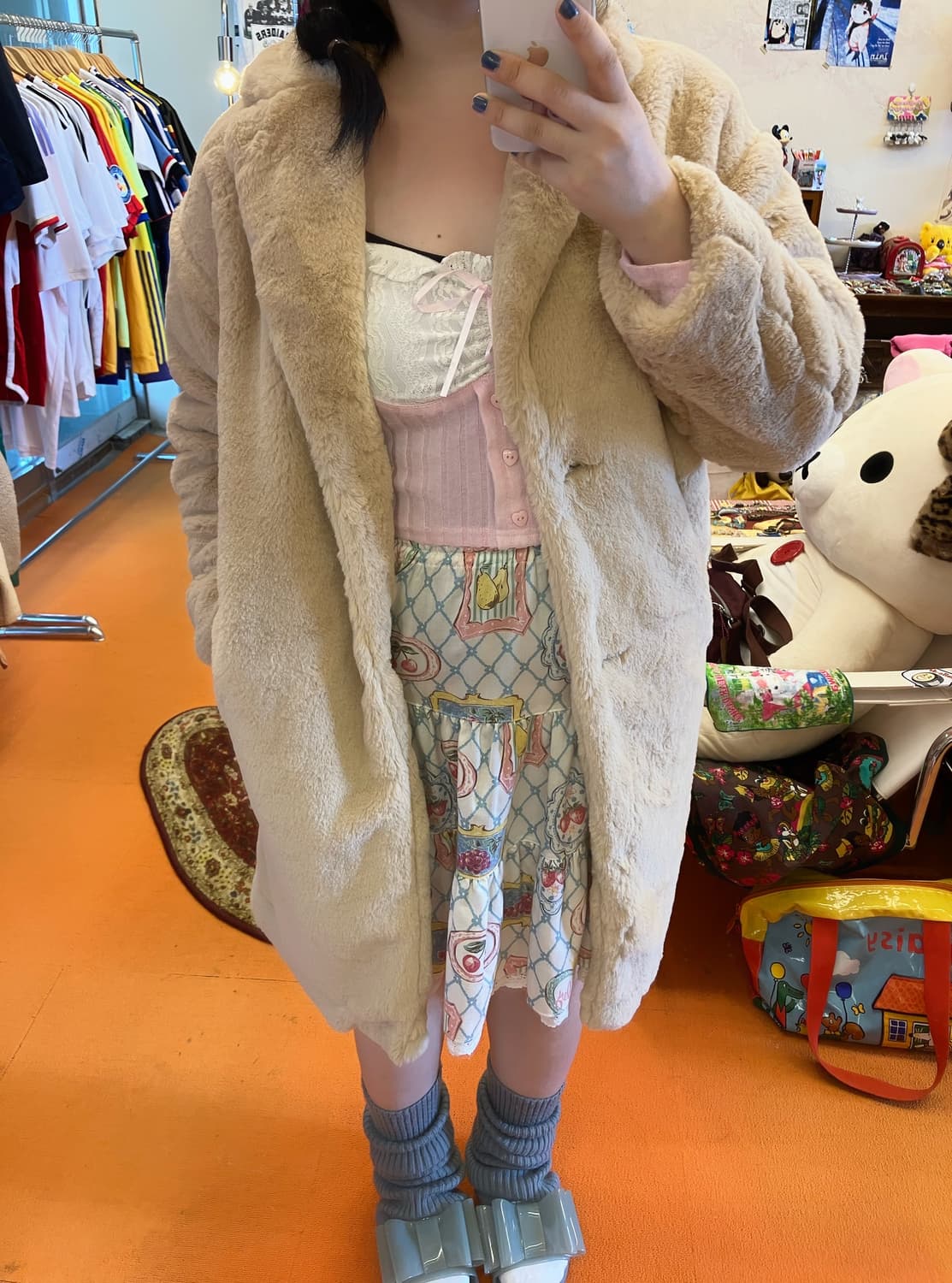 세실맥비 캬라멜 퍼코트 상품이미지1