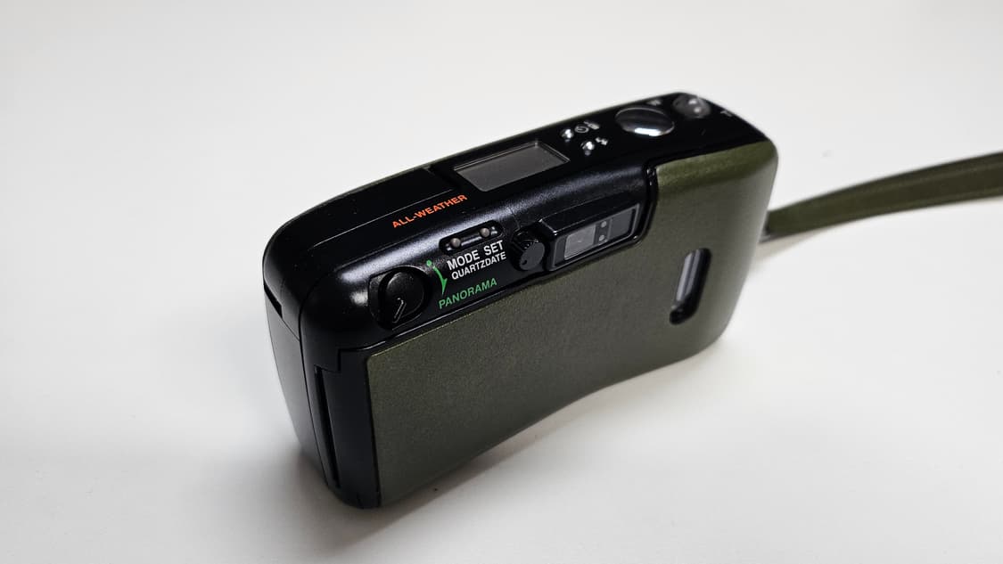 작례O 극희소 최상위 트림 명품 올림푸스 lt zoom 105 필름카메라 상품이미지8