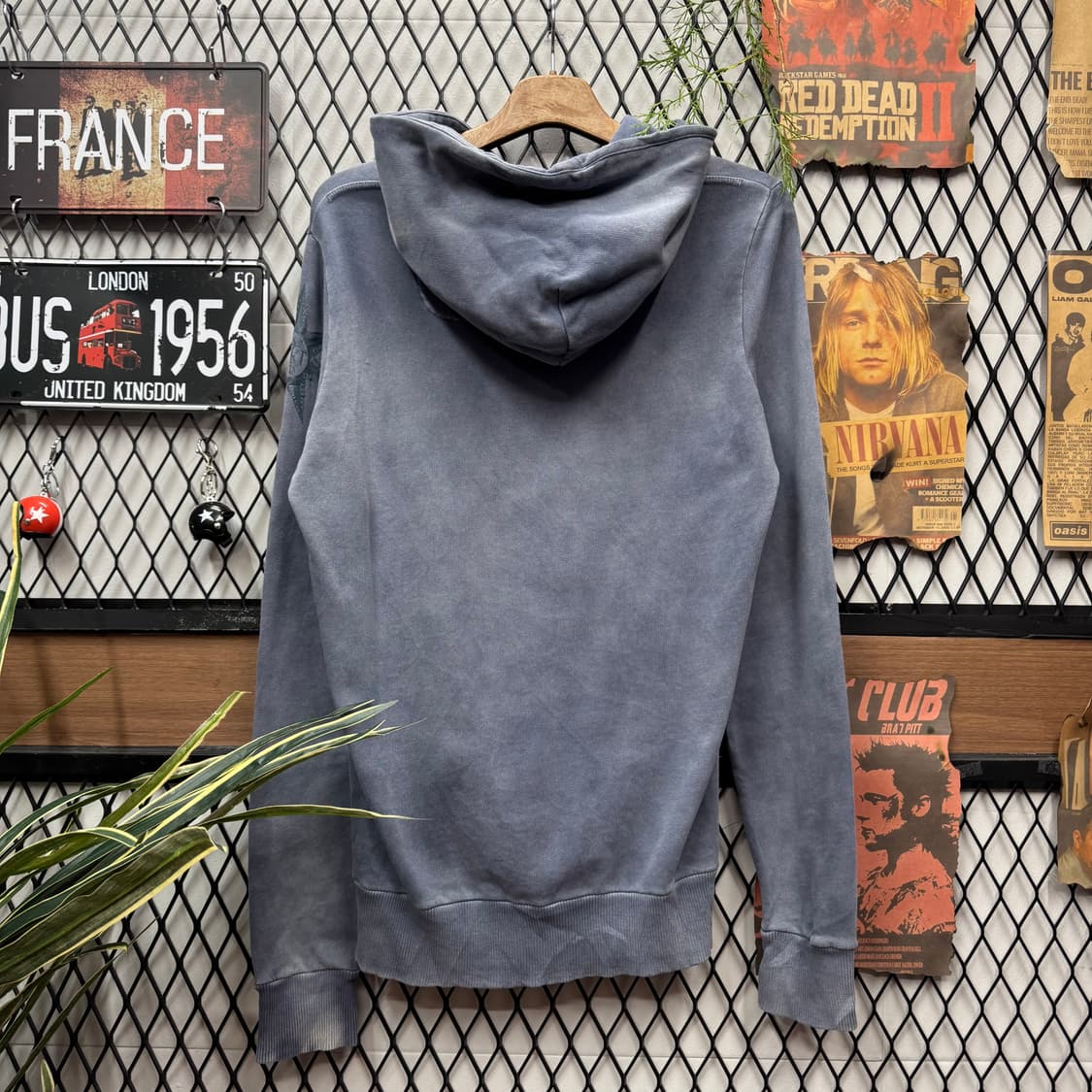 디젤 빈티지 워싱 후드티 전면 그래픽 포인트 블루 상품이미지2