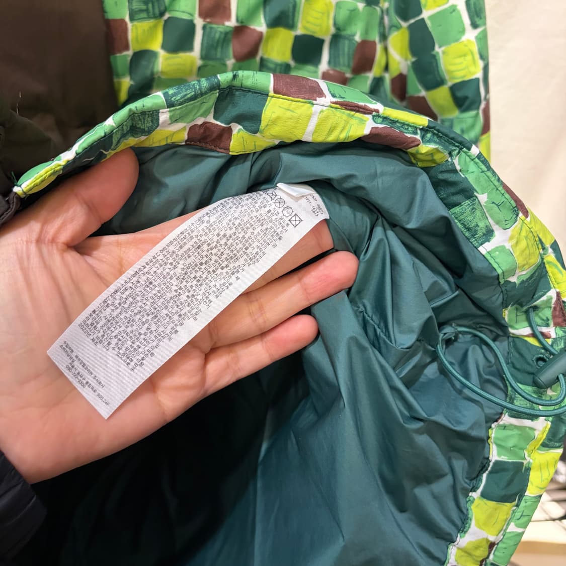 유니클로 X 마르니 체크 패턴 후드 패딩 점퍼 상품이미지5