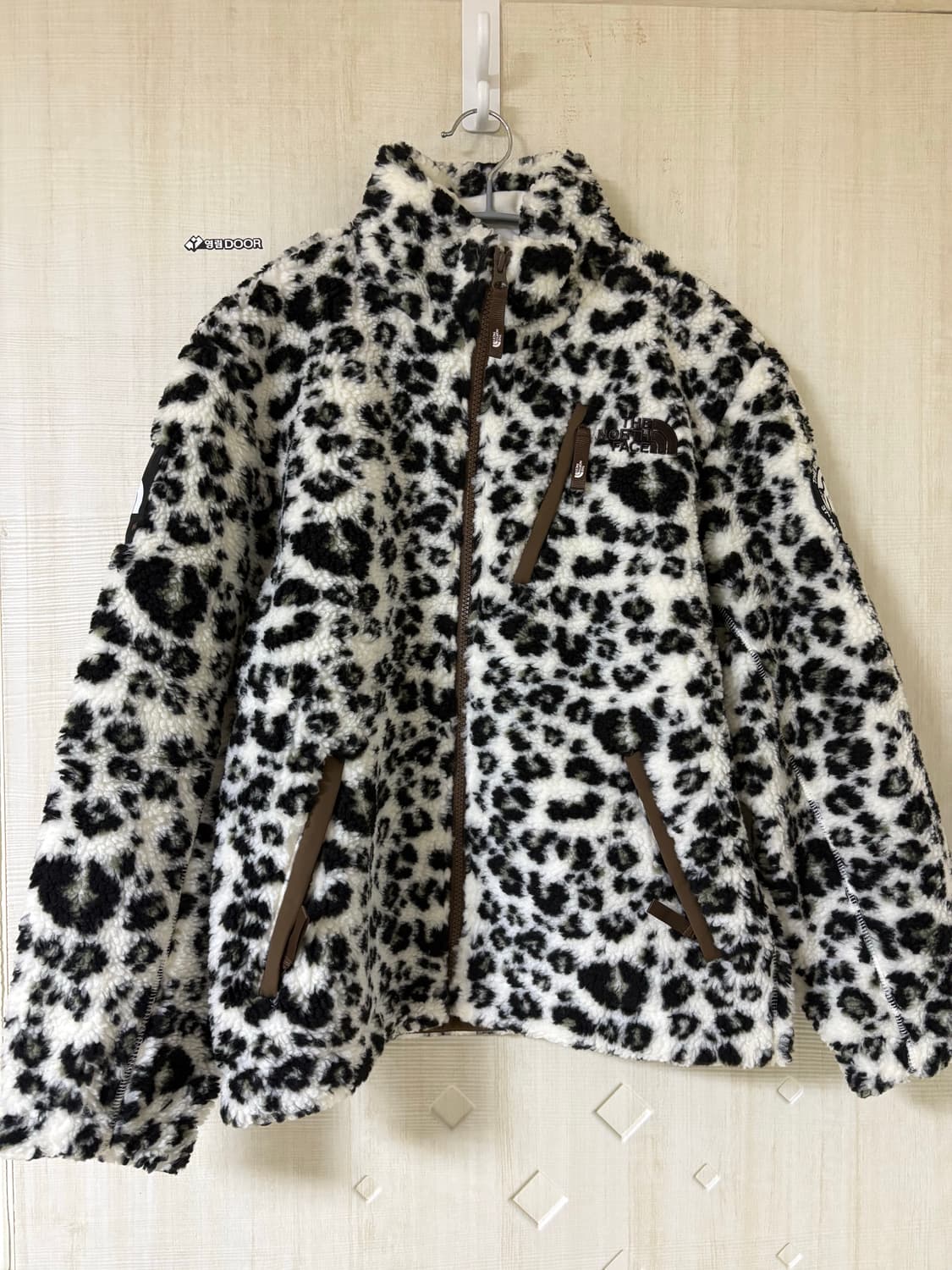 노스페이스 화이트 라벨 노벨티 리모 플리스 자켓 크림 상품이미지3