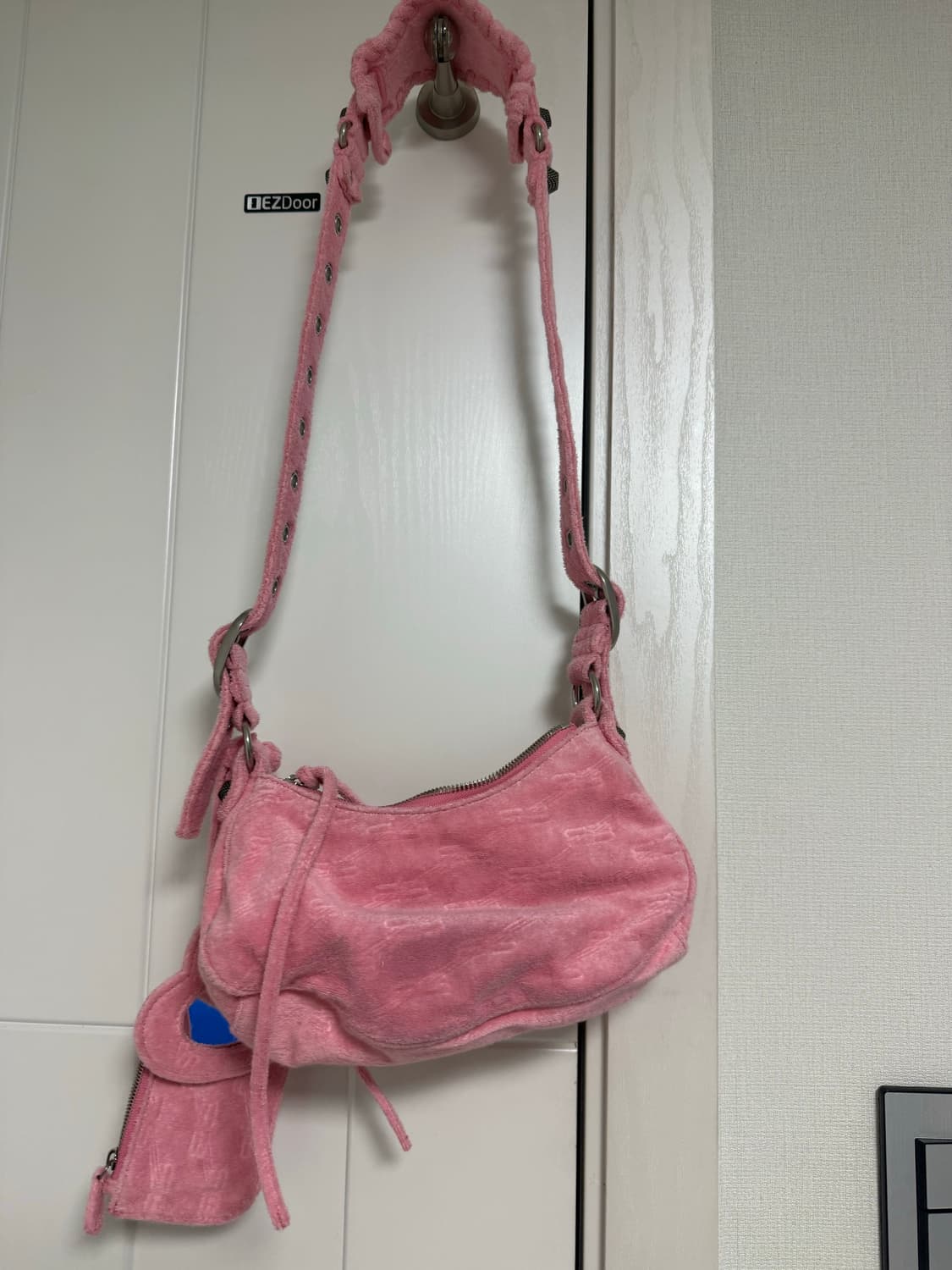 발렌시아가 르카골 핑크 테리 XS 사이즈 판매해요. 상품이미지2