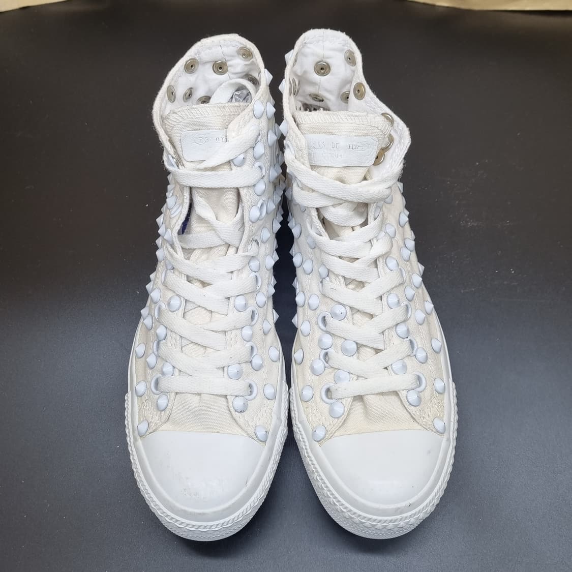 컨버스 스터드징 커스텀 화이트 하이탑250 상품이미지2