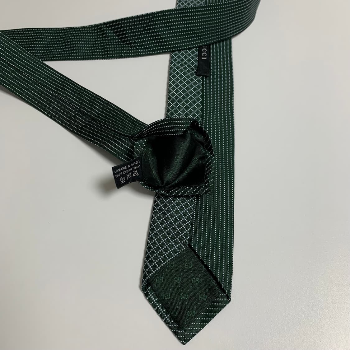 구찌(GUCCI) 슬림 내로우넥타이 명품클래식 그린컬러 최상급 5.6cm 상품이미지6